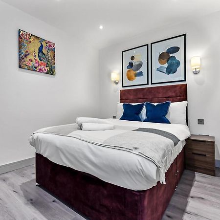 Amazing 2 Bedroom Apartment In Greater לונדון מראה חיצוני תמונה