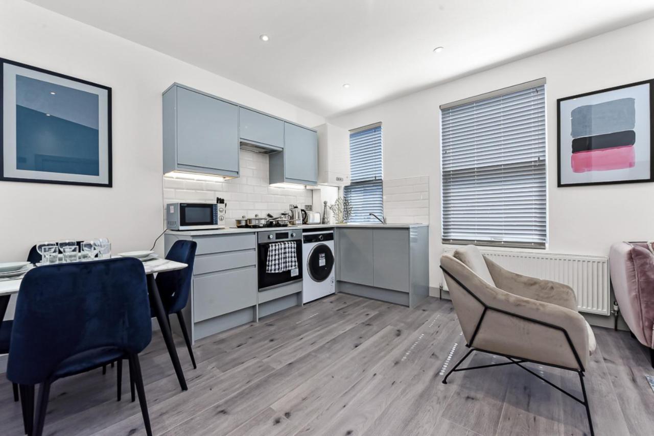 Amazing 2 Bedroom Apartment In Greater לונדון מראה חיצוני תמונה