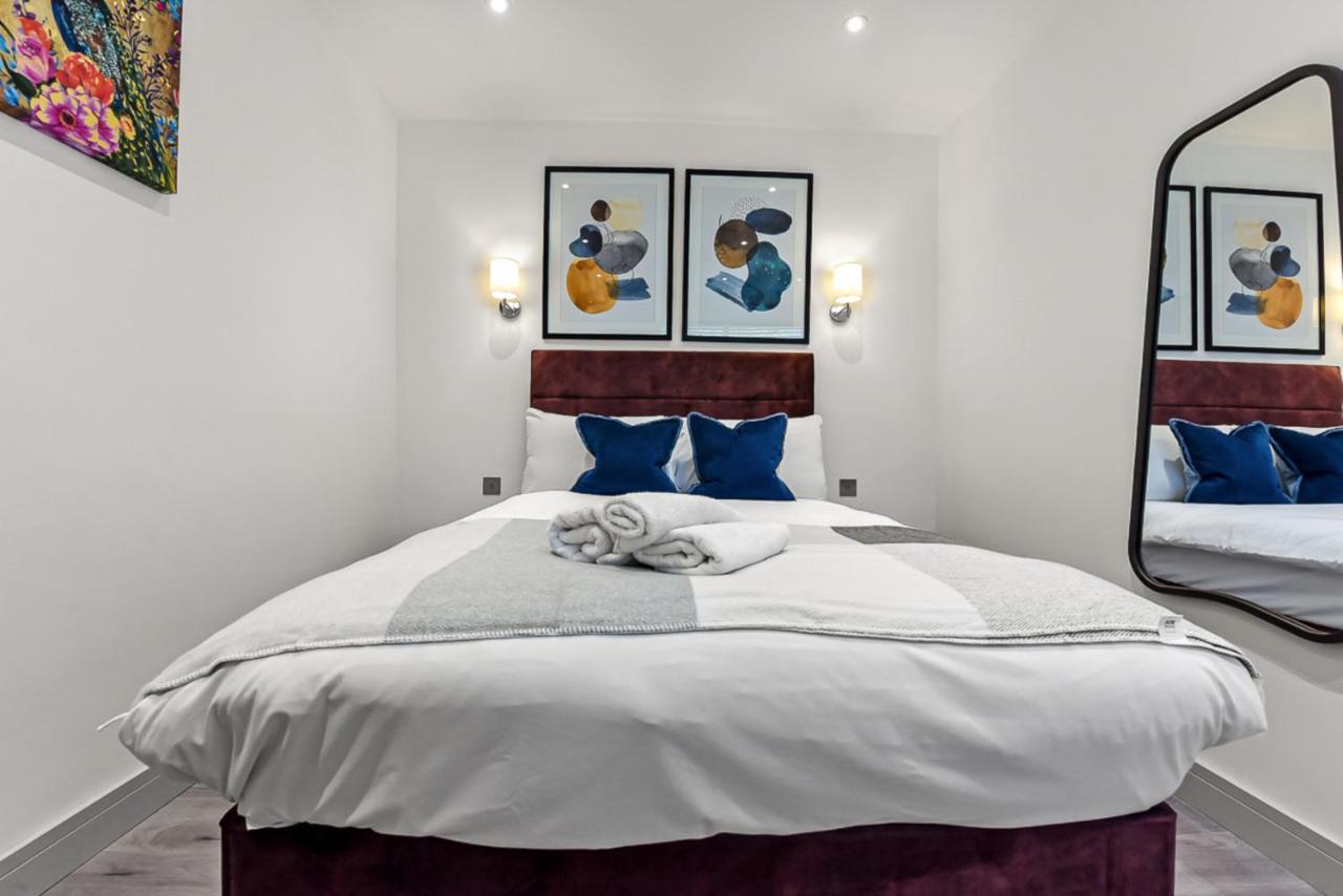 Amazing 2 Bedroom Apartment In Greater לונדון מראה חיצוני תמונה